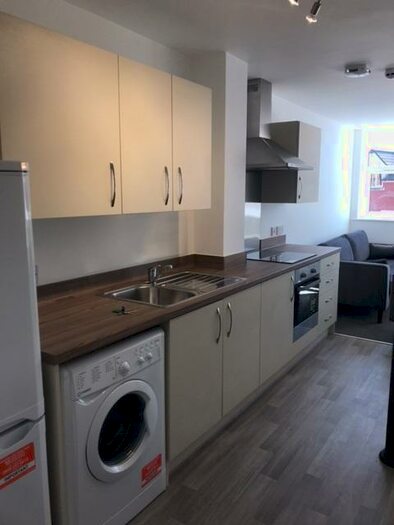 2 Bedroom Apartment To Rent In Studio House, Mount Street, Nottingham, Nottinghamshire, NG7