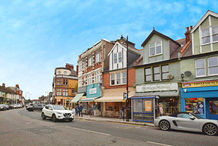 3 Bedroom Maisonette To Rent In Broadway, Leigh On Sea, SS9