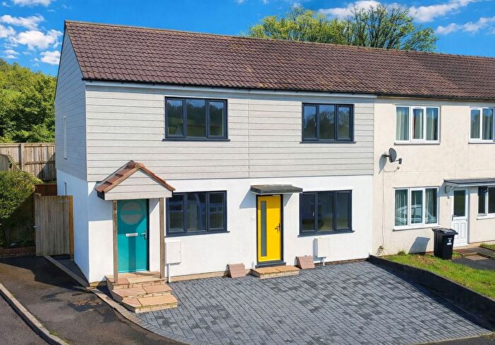 2 Bedroom End Terrace House For Sale In Ladymead, Sidmouth, EX10