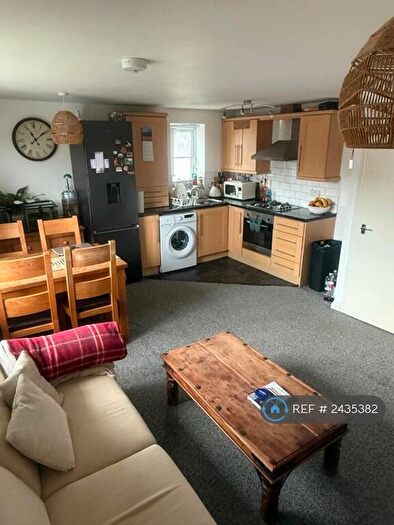 2 Bedroom Flat To Rent In Denver Park, Liverpool, L32