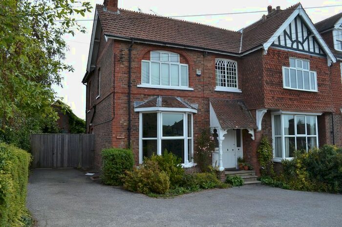 6 Bedroom Semi-Detached House To Rent In Mill Bank, Headcorn, Ashford, TN27