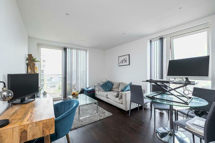 1 Bedroom Apartment To Rent In Duncombe House, Woolwich, SE18