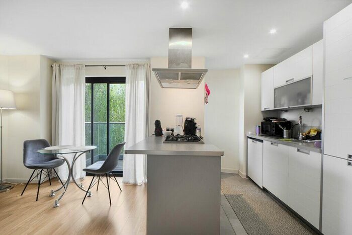 1 Bedroom Apartment To Rent In Douglas Path London, E14