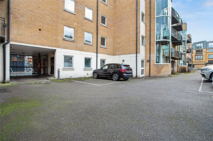 1 Bedroom Flat For Sale In Cheshire Street, London, E2