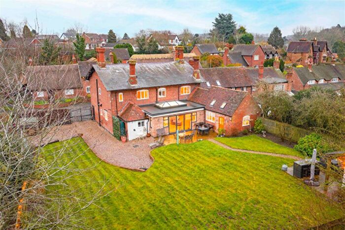 4 Bedroom House For Sale In Jasmine Cottage - Birmingham Road, Stoneleigh, CV8