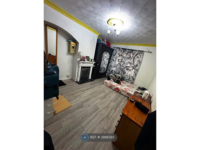 3 Bedroom Terraced House To Rent In Ford Road, Dagenham, RM10