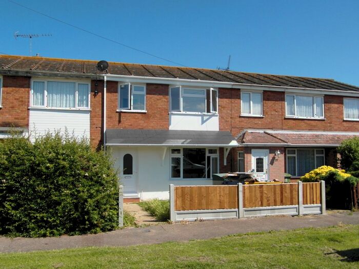 3 Bedroom Terraced House To Rent In The Weald, Canvey Island, SS8