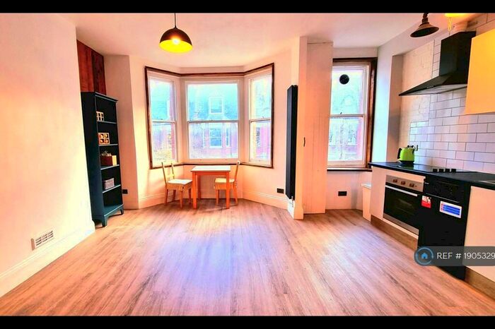 1 Bedroom Flat To Rent In Birnam Road, London, N4