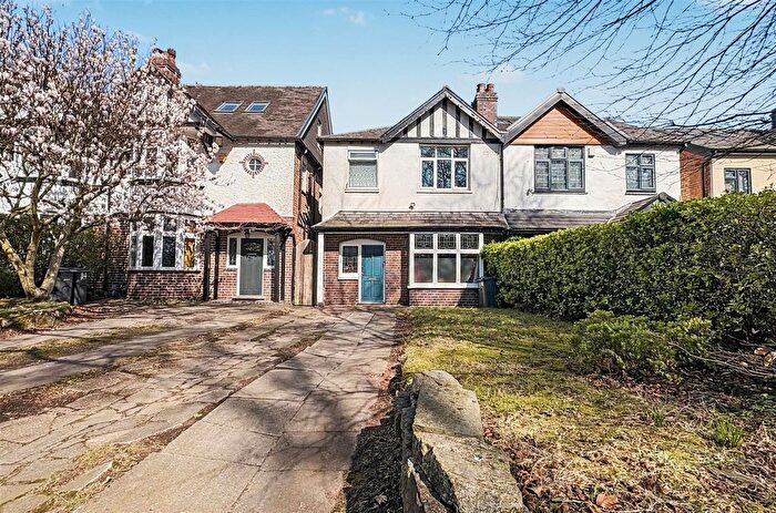 3 Bedroom Semi Detached House For Sale In Swanshurst Lane, Moseley, B13