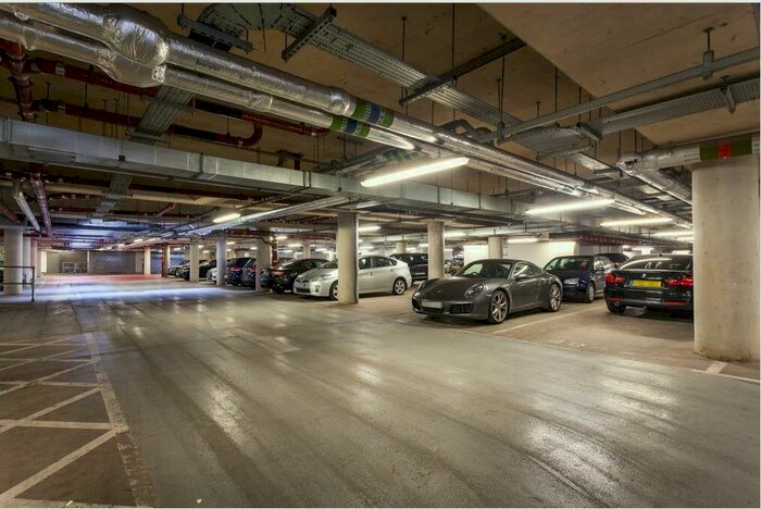 Property To Rent In Car Space, Highbury Staduim Sqaure, N5
