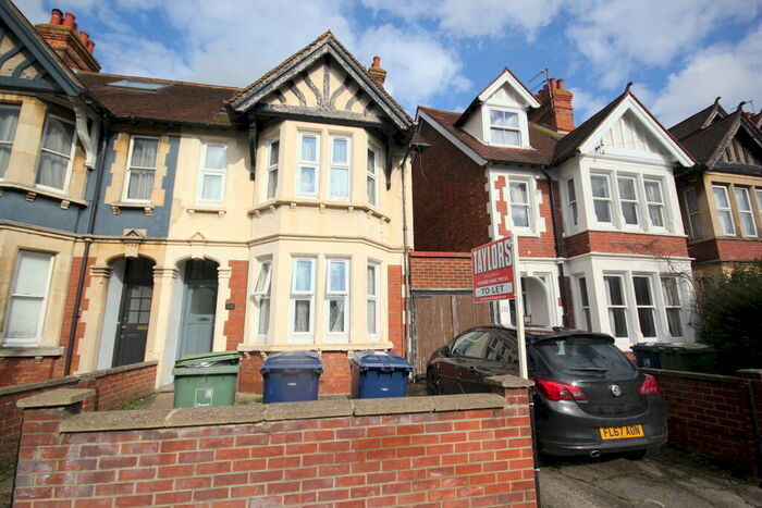 8 Bedroom House To Rent In Cowley Road, OX4