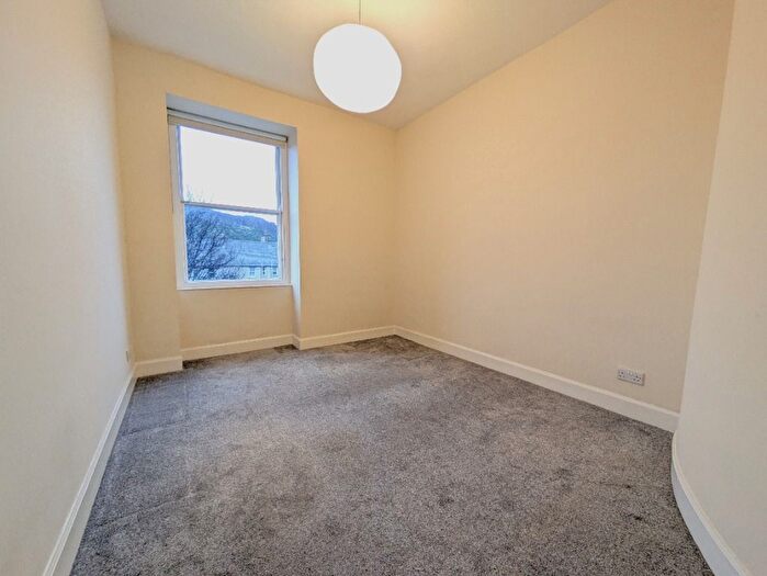 1 Bedroom Flat To Rent In Howden Street, Edinburgh, EH8