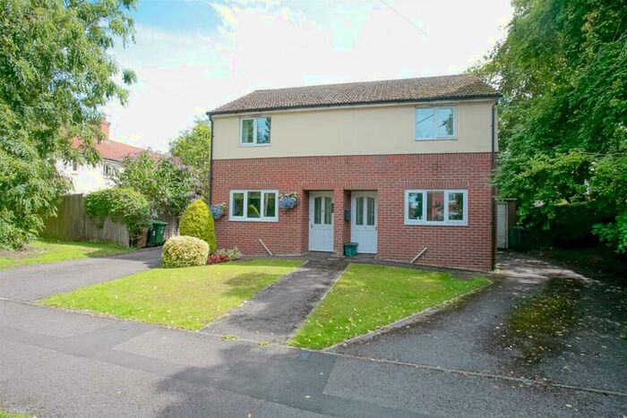 2 Bedroom Semi-Detached House To Rent In Kenilworth Road, Cumnor, Oxford, OX2