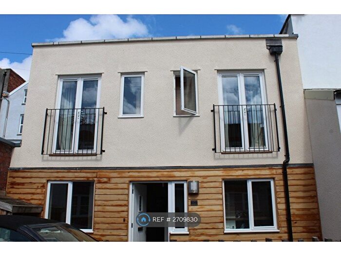 6 Bedroom Semi Detached House To Rent In Kings Parade Avenue, Bristol, BS8