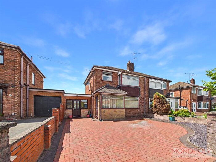 3 Bedroom Semi Detached House For Sale In St. Davids Crescent, Llay, Wrexham, LL12