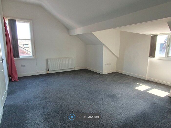 1 Bedroom Flat To Rent In Lawn Road, Doncaster, DN1