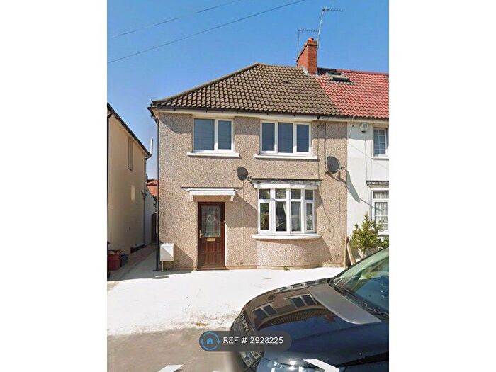 3 Bedroom Semi-Detached House To Rent In Percival Road, Feltham, TW13