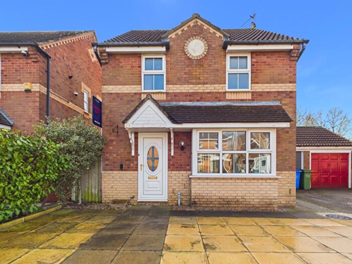 3 Bedroom Detached House For Sale In Buccaneer Way, Brough, HU15