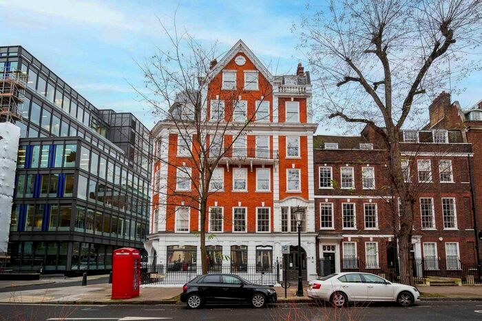 2 Bedroom Flat To Rent In Bedford Row, Holborn, London, WC1R