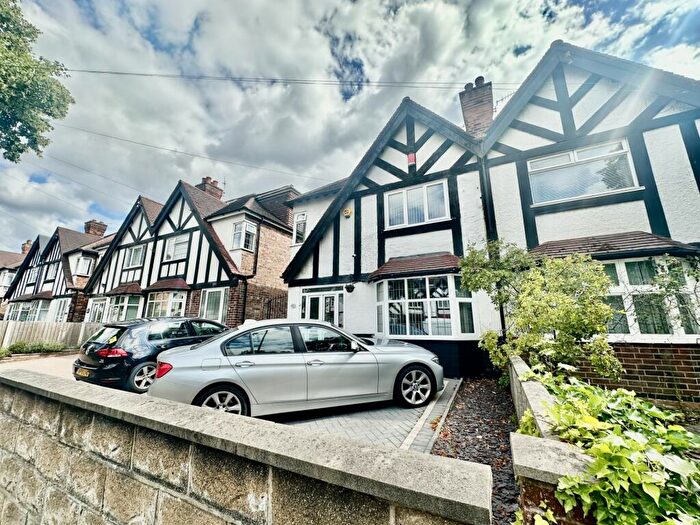 3 Bedroom Semi-Detached House To Rent In Perry Road, Sherwood, NG5