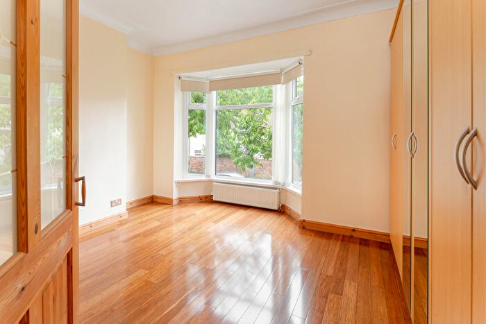 3 Bedroom Terraced House For Sale In Ince Avenue, Liverpool, L4