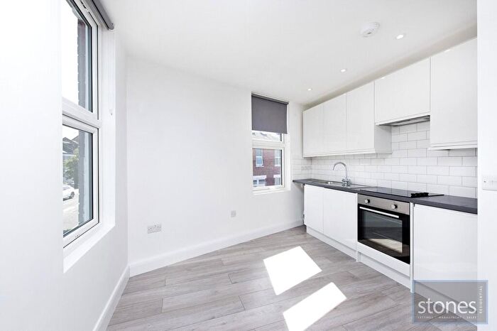 Property To Rent In Chapter Road, London, NW2