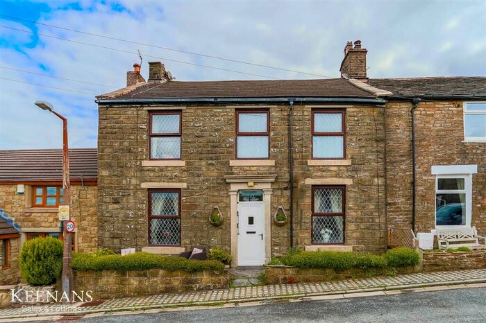 5 Bedroom Cottage For Sale In Belthorn Road, Belthorn, BB1