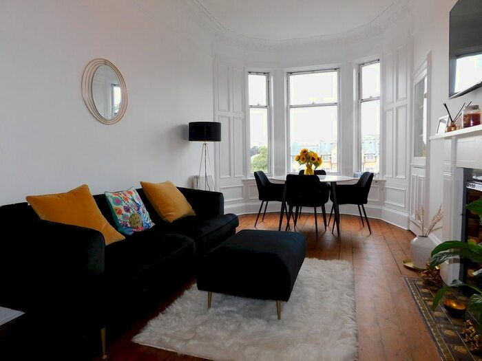 2 Bedroom Flat To Rent In , Chancelot Terrace, Edinburgh, EH6