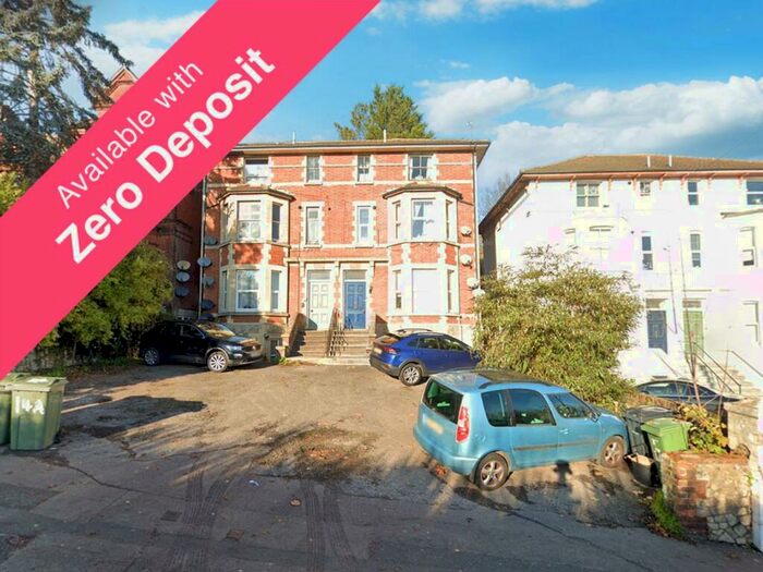 1 Bedroom Flat To Rent In Buckland Hill, Maidstone, ME16