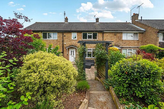3 Bedroom Terraced House For Sale In Ash Tree Walk, Tadcaster, LS24