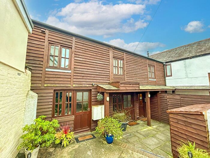 1 Bedroom Flat To Rent In Flat The Old Coachworks, Grenville Road, Lostwithiel, PL22