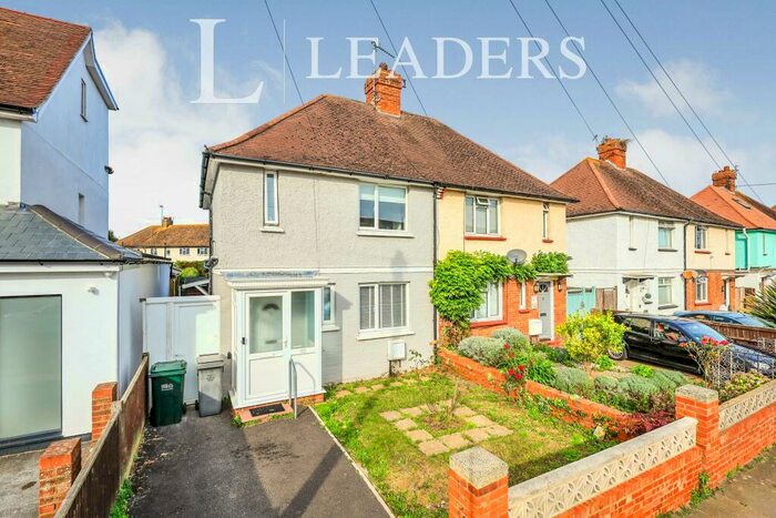 3 Bedroom Semi-Detached House To Rent In Ecmod Road, BN22