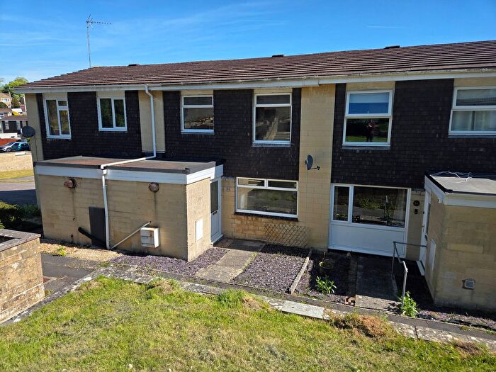 3 Bedroom Terraced House For Sale In Poynder Road, Corsham, SN13