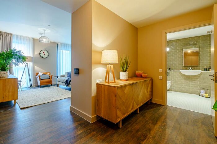 1 Bedroom Flat To Rent In Canada Gardens, Wembley, HA9