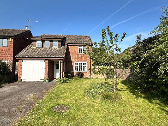 4 Bedroom Detached House For Sale In Tucks Close, Bransgore, Christchurch, Hampshire, BH23
