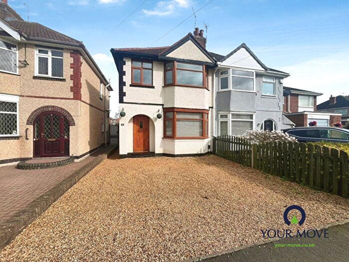 3 Bedroom Semi Detached House For Sale In Arbury Avenue, Bedworth, Warwickshire, CV12