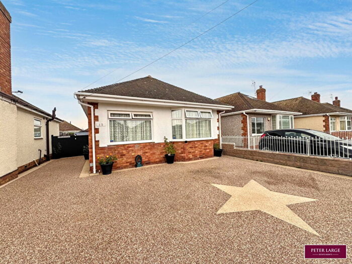2 Bedroom Detached Bungalow For Sale In Franklyn Avenue, Prestatyn, Denbighshire, LL19