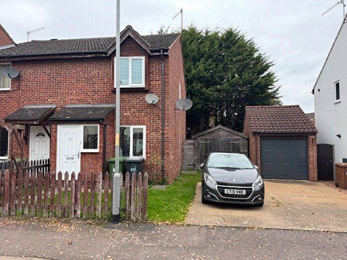 2 Bedroom End Of Terrace House For Sale In Sycamore Close, North Walsham, Norfolk, NR28