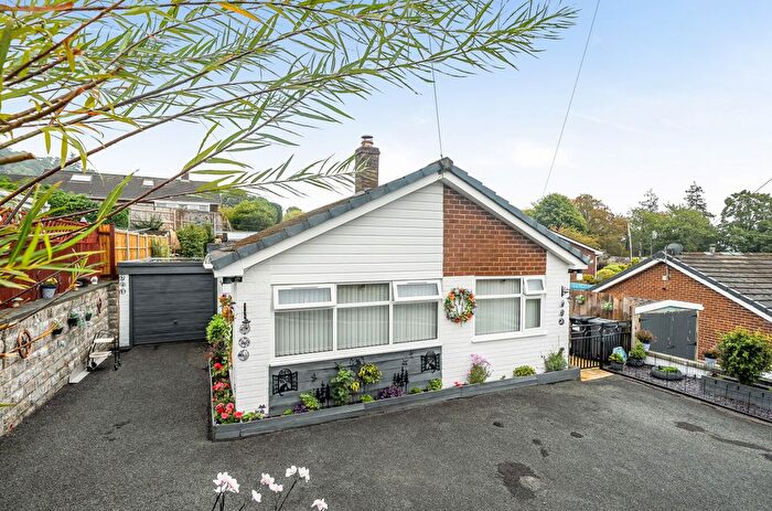 3 Bedroom Bungalow For Sale In Brynwood Drive, Newtown, Powys, SY16