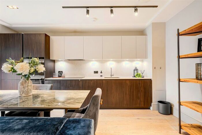 2 Bedroom Duplex For Sale In The Set, Cabul Road, Battersea, London, SW11