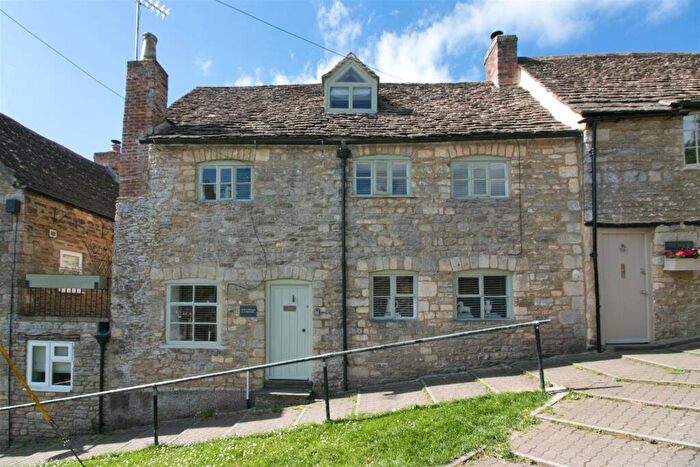 2 Bedroom Cottage For Sale In Avon Cottage, Malmesbury, SN16