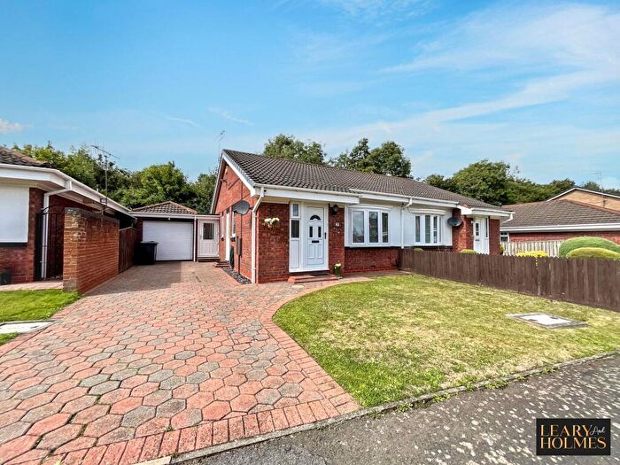 2 Bedroom Semi-Detached Bungalow For Sale In Marina View, Hebburn, NE31