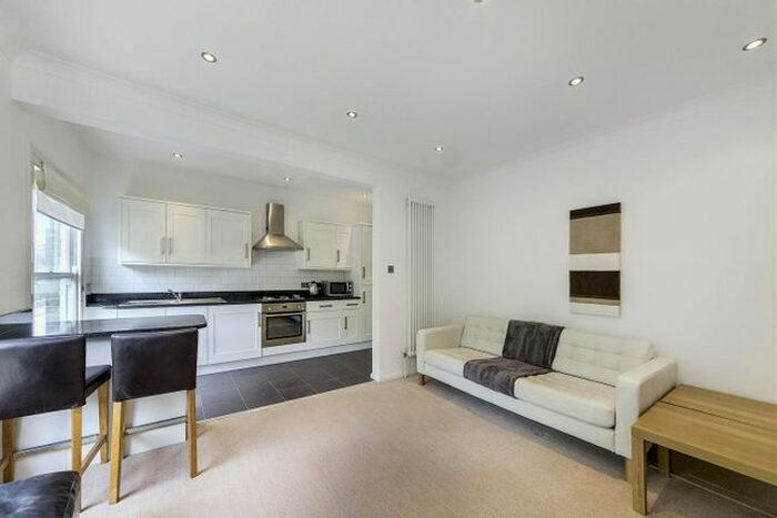 1 Bedroom Flat To Rent In Wellesley Road, Chiswick, W4