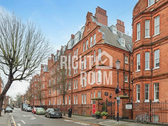 2 Bedroom Flat To Rent In Two Bedroom Flat, Elm Park Mansions, SW10