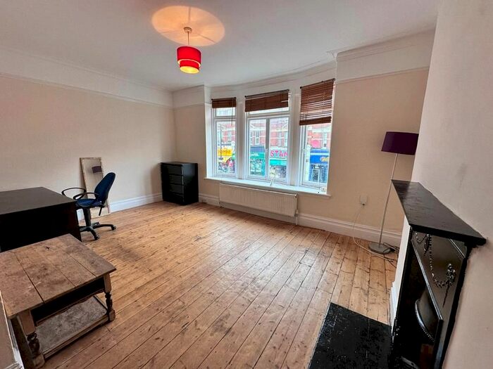 2 Bedroom Flat To Rent In Sydenham Road, Sydenham, London, SE26