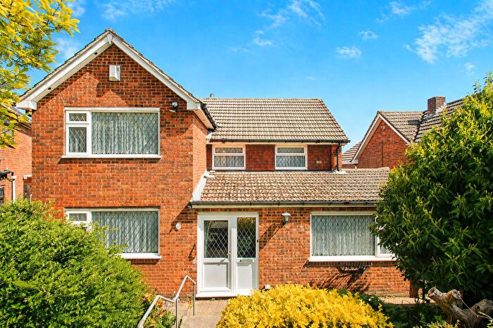 4 Bedroom Detached House For Sale In Polhill Drive, Chatham, ME5