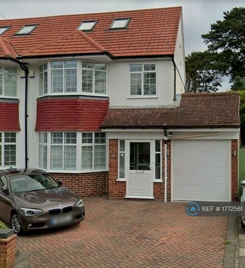 5 Bedroom Semi-Detached House To Rent In Grange Road, Orpington, BR6