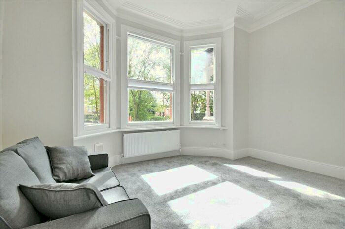 1 Bedroom Flat To Rent In Willesden Lane, Willesden Green, NW2