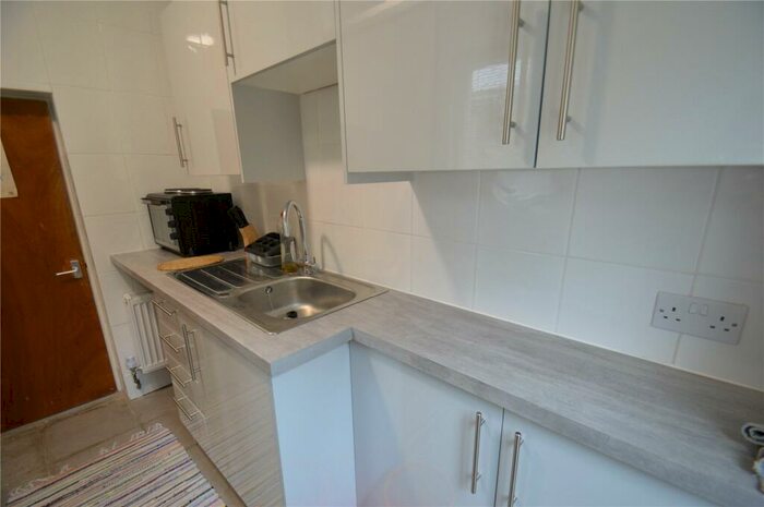 Property To Rent In Brighton Road, Purley, CR8