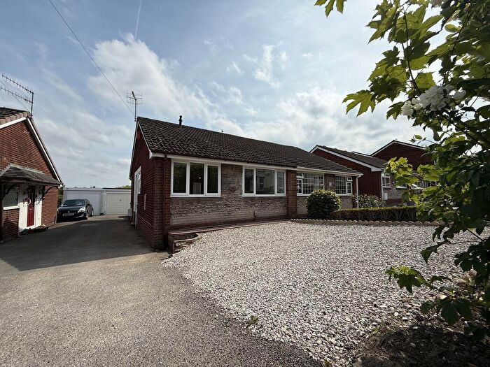 2 Bedroom Bungalow For Sale In Fenpark Road, Stoke-On-Trent, ST4